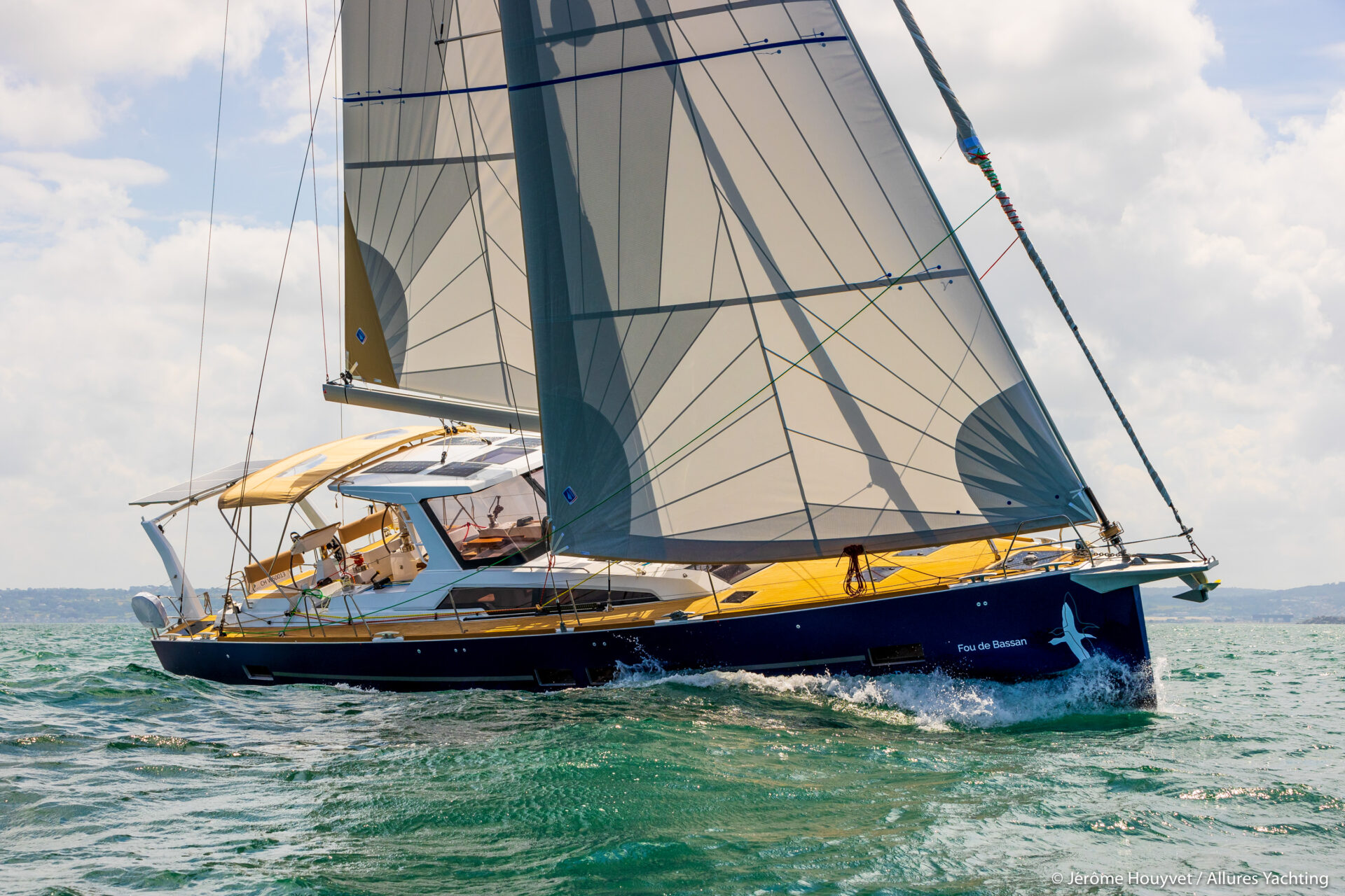 The new Allures 51.9 aluminium blue water cruiser by Allures Yachting