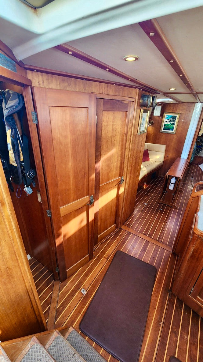2003 Saga 43- LEGACY