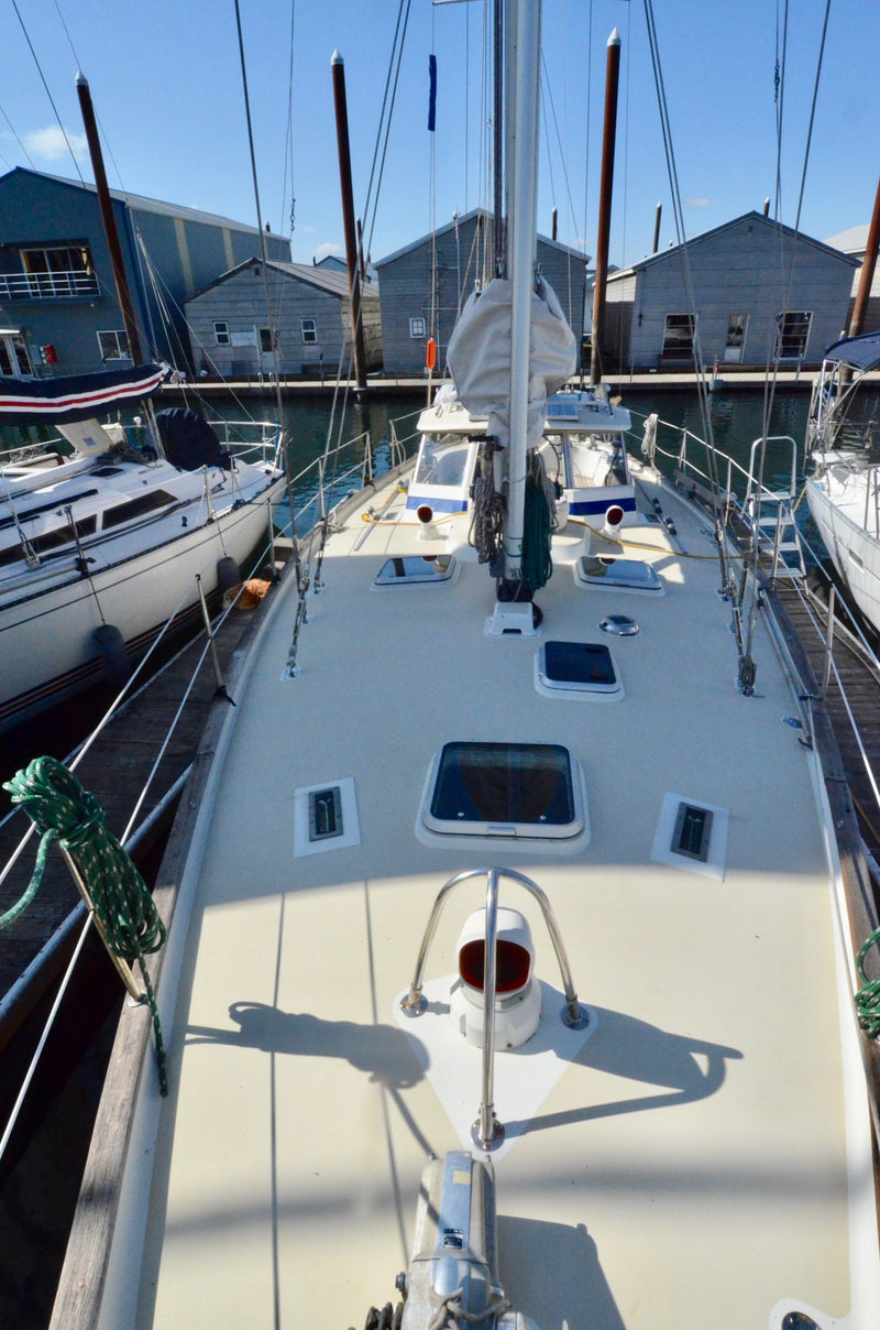 1984 Hallberg Rassy 42E