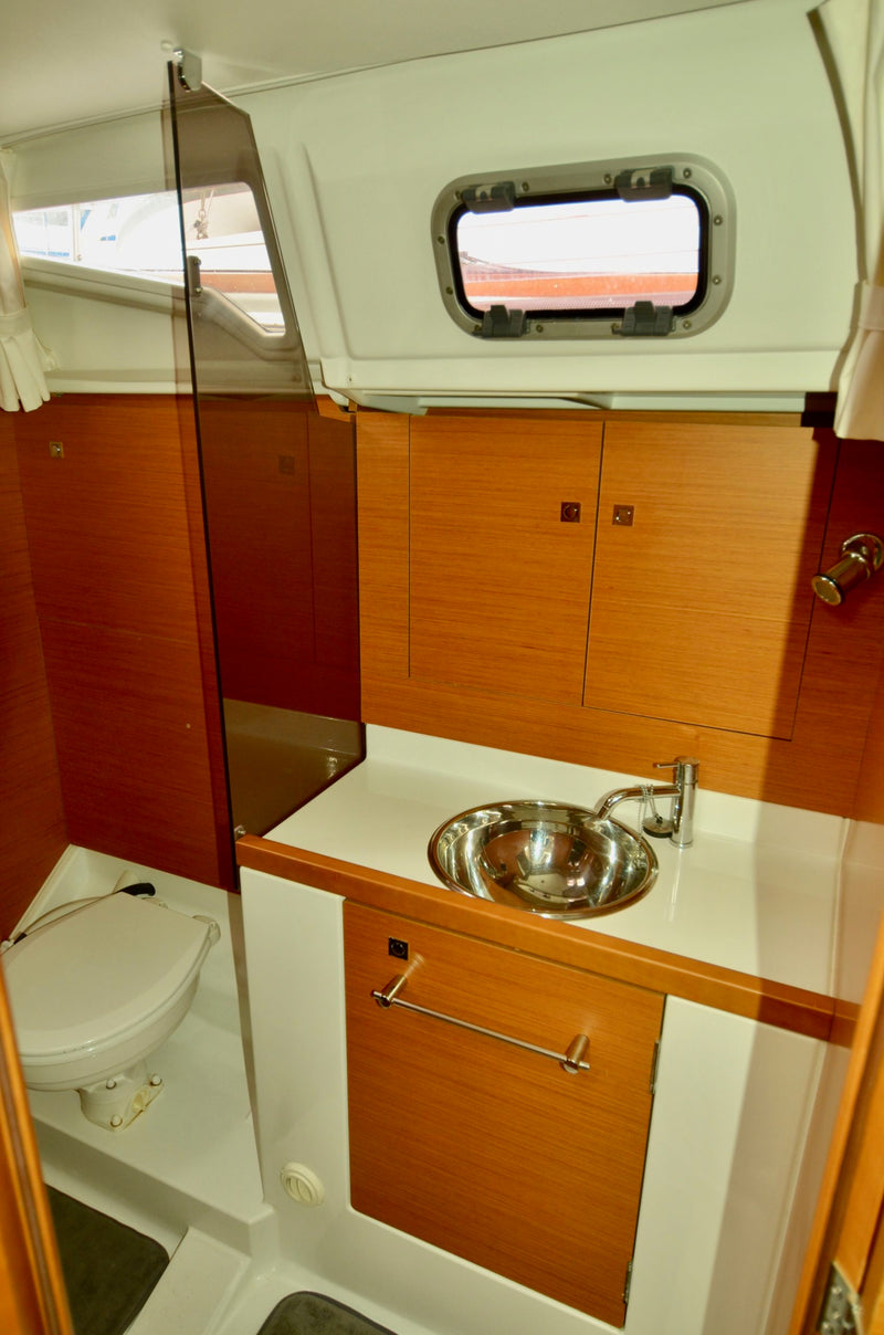 2012 Jeanneau Sun Odyssey 379 OptiMystic