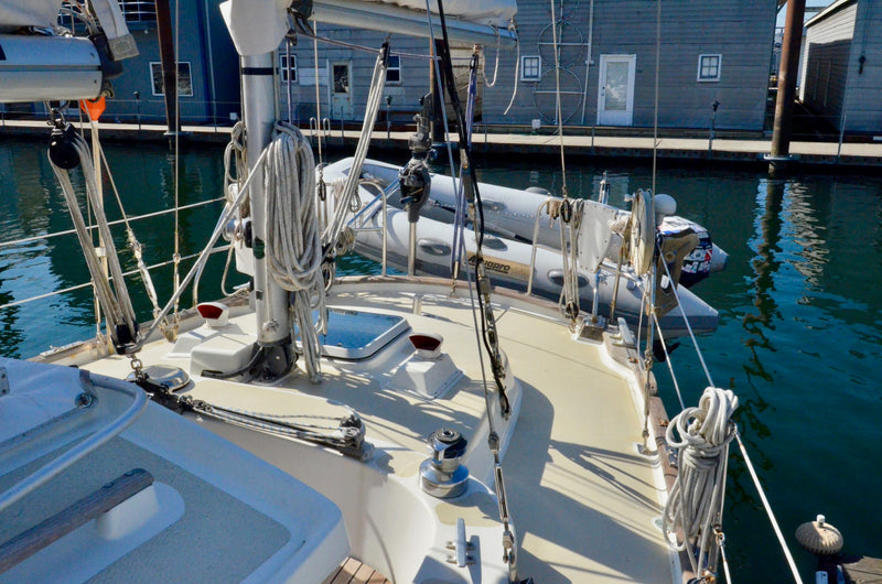 1984 Hallberg Rassy 42E