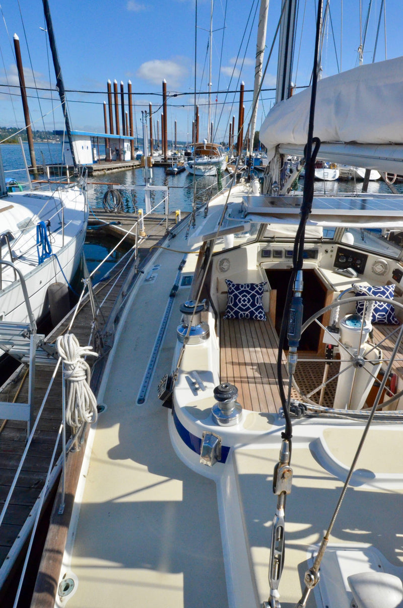 1984 Hallberg Rassy 42E