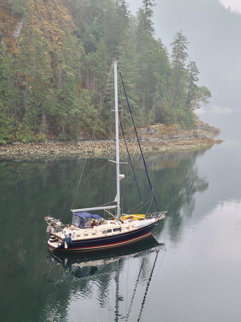 Island Packet 445 "Lucia Rose"