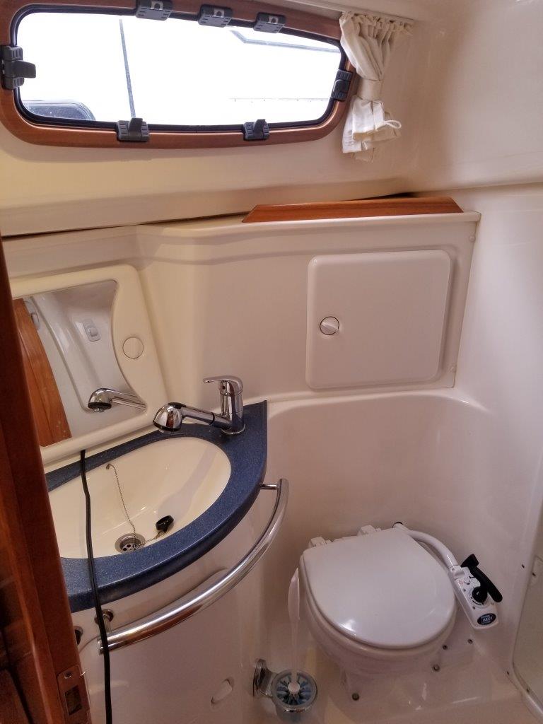 2007 Bavaria 37 Cruiser