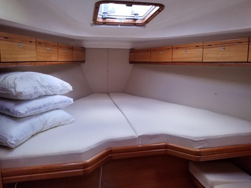 2007 Bavaria 37 Cruiser