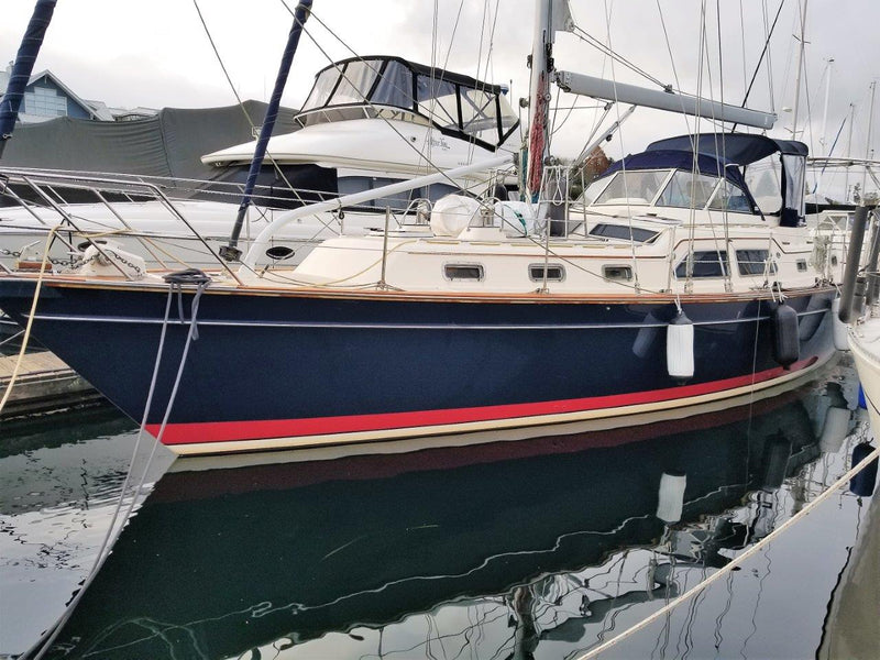 Island Packet 445 "Lucia Rose"