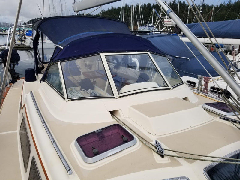 Island Packet 445 "Lucia Rose"