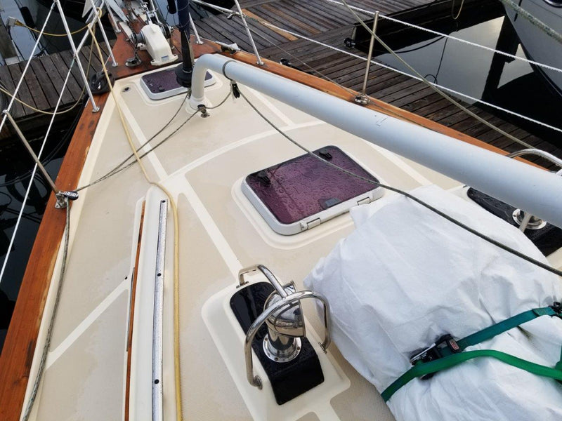 Island Packet 445 "Lucia Rose"