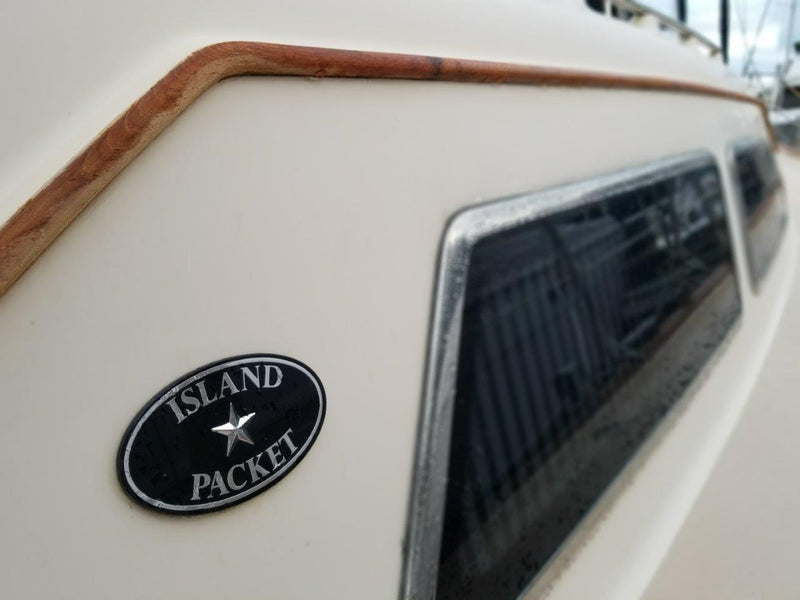 Island Packet 445 "Lucia Rose"