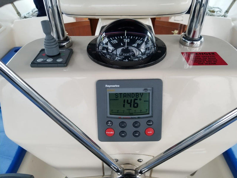 Island Packet 445 "Lucia Rose"