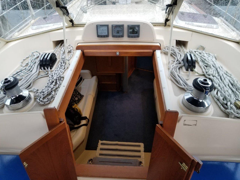 Island Packet 445 "Lucia Rose"