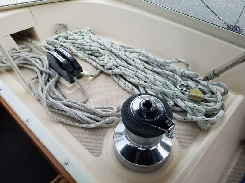 Island Packet 445 "Lucia Rose"