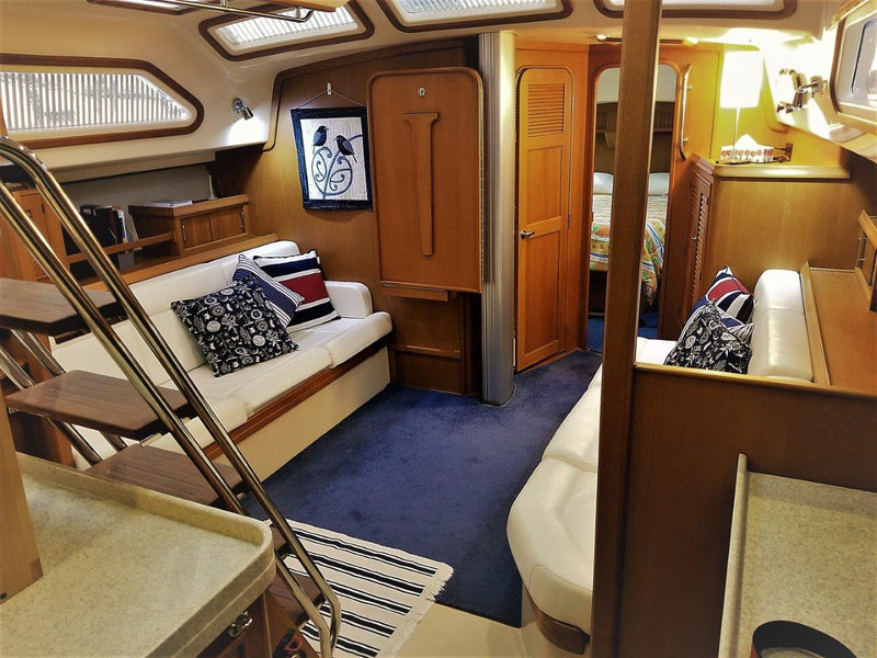Island Packet 445 "Lucia Rose"
