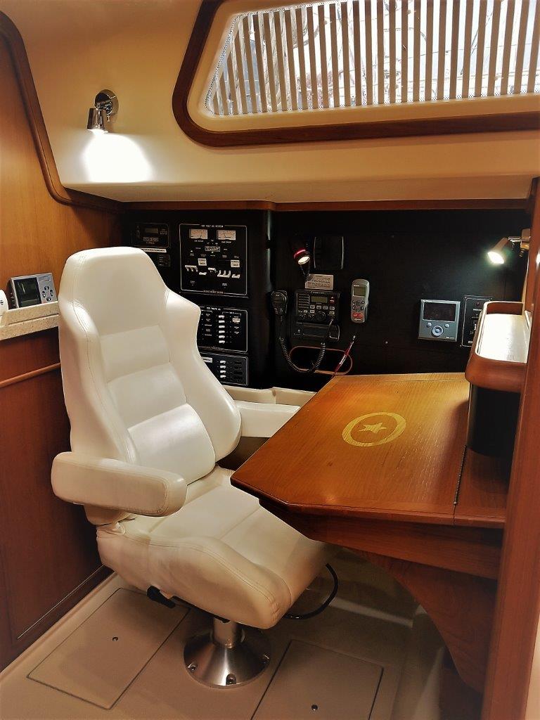 Island Packet 445 "Lucia Rose"