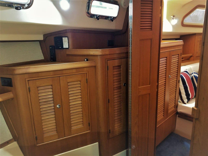 Island Packet 445 "Lucia Rose"