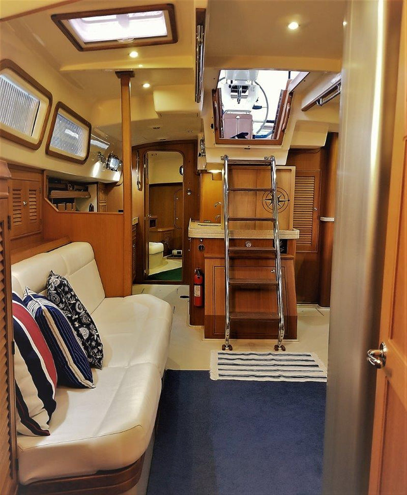 Island Packet 445 "Lucia Rose"