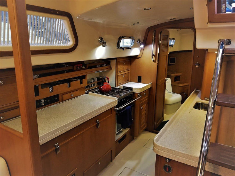 Island Packet 445 "Lucia Rose"