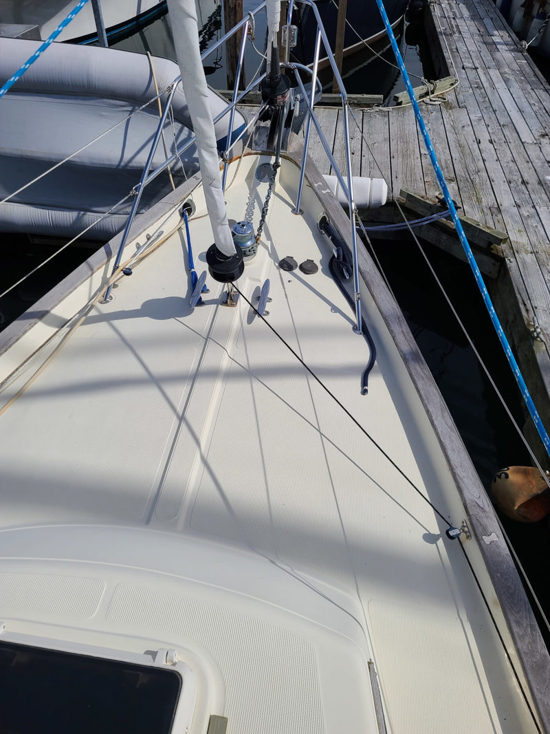 Pacific Seacraft 37_Summer Breeze
