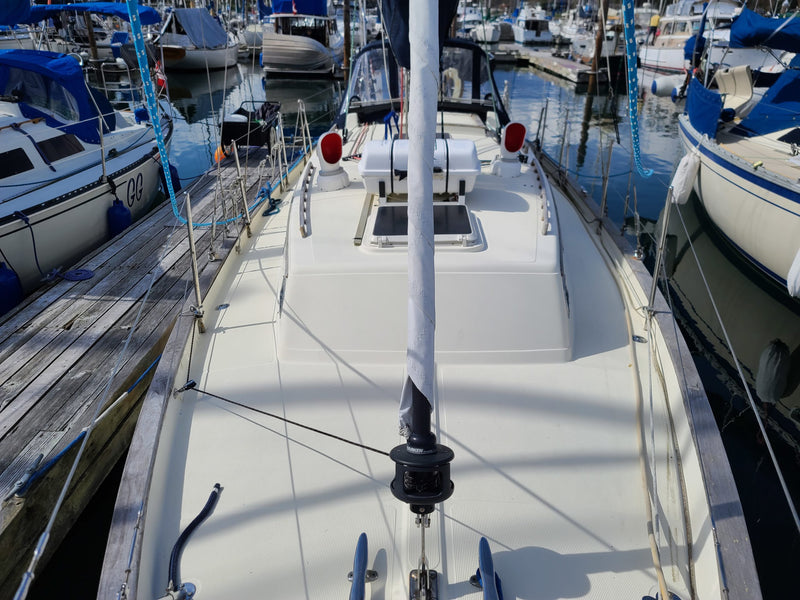 Pacific Seacraft 37_Summer Breeze