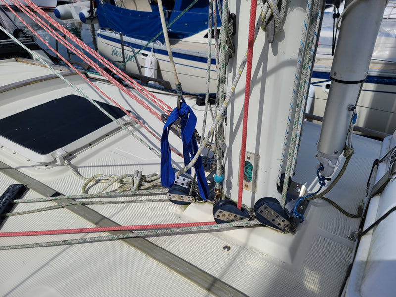 Pacific Seacraft 37_Summer Breeze