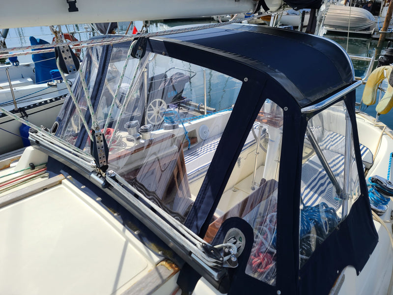 Pacific Seacraft 37_Summer Breeze
