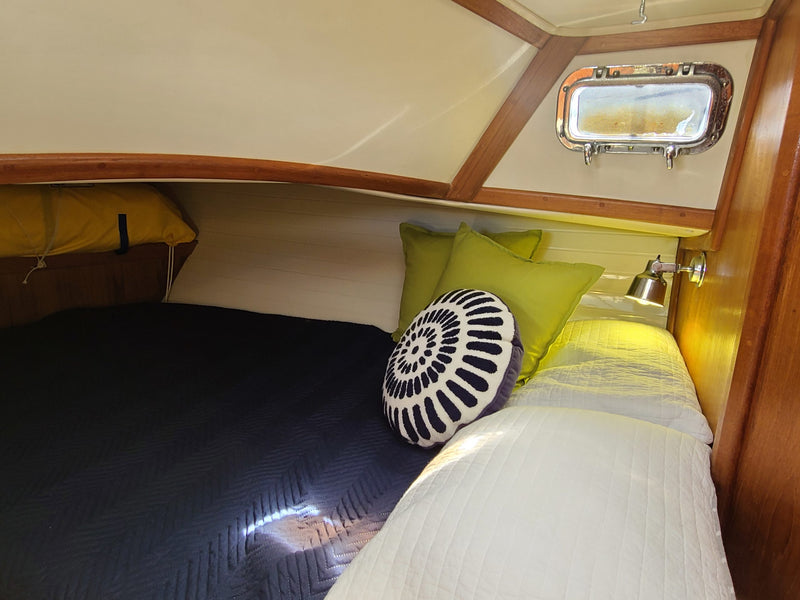 Pacific Seacraft 37_Summer Breeze