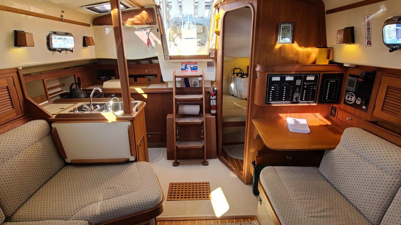 1999 Island Packet 350