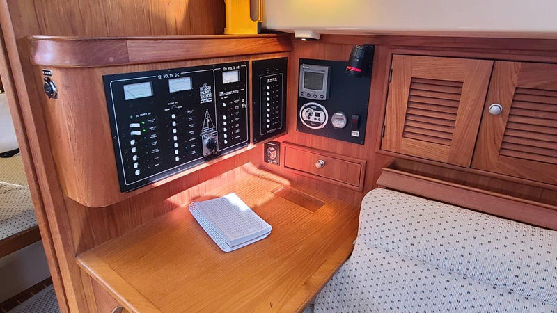 1999 Island Packet 350