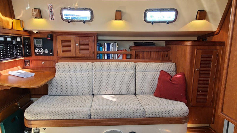 1999 Island Packet 350
