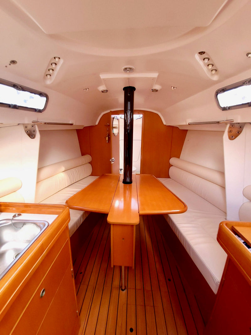 Beneteau First 10R- Lost Together