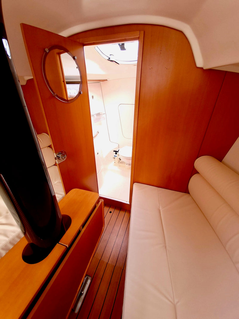 Beneteau First 10R- Lost Together