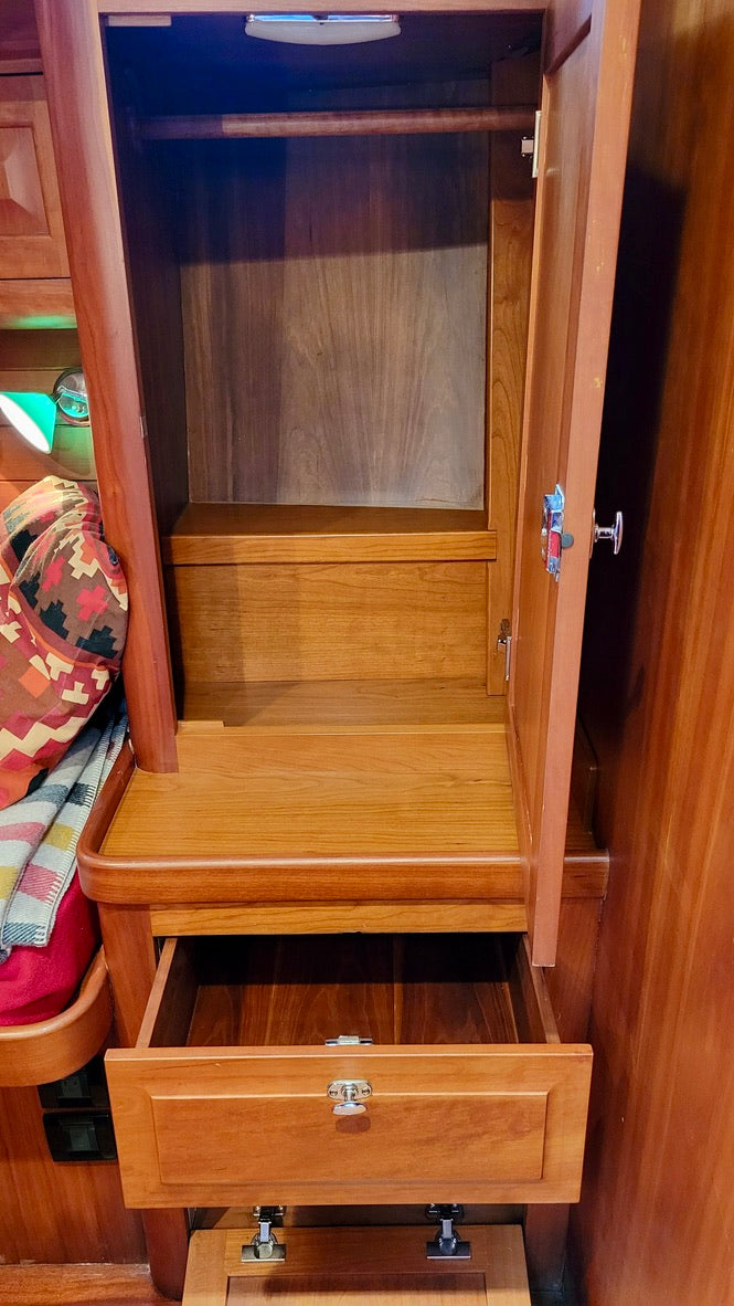 Gorbon Pilothouse 53- Full of Dreams