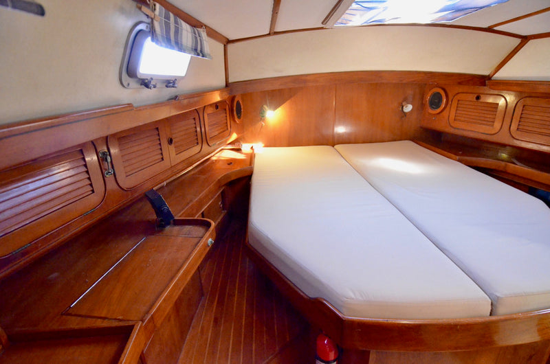 1989 Hylas 44 - Marama