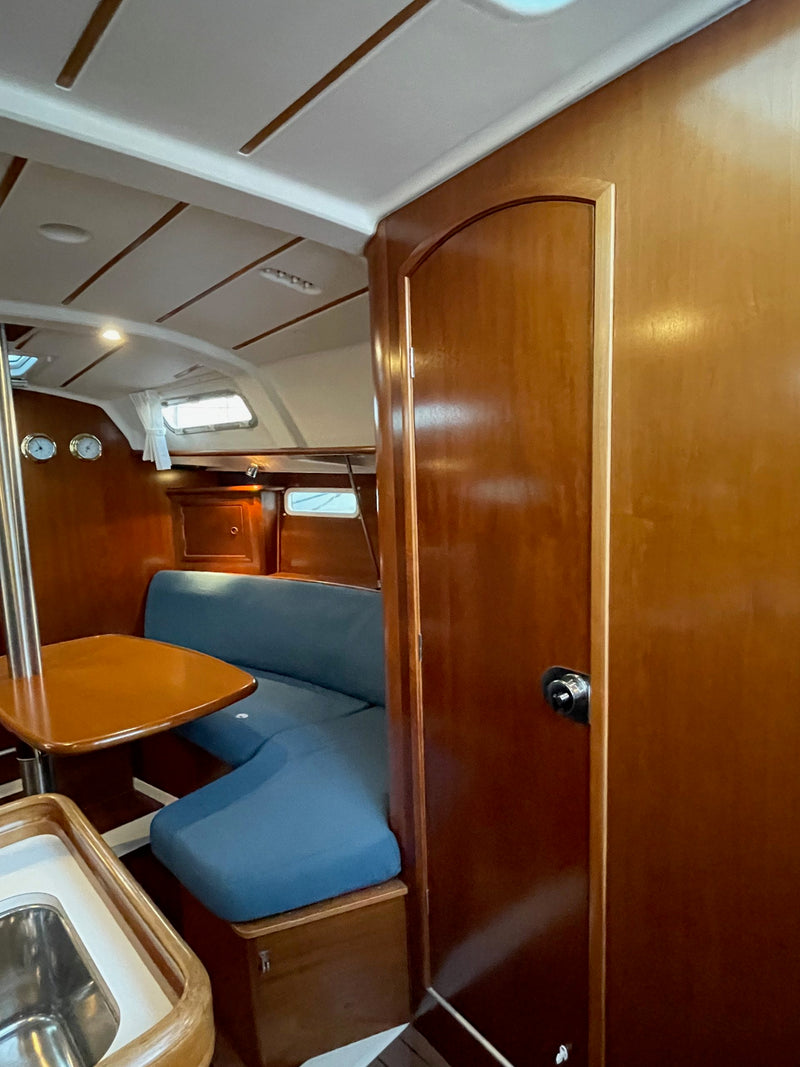 Beneteau Oceanis 331 - Irish Ayes