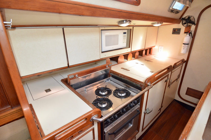 1989 Hylas 44 - Marama
