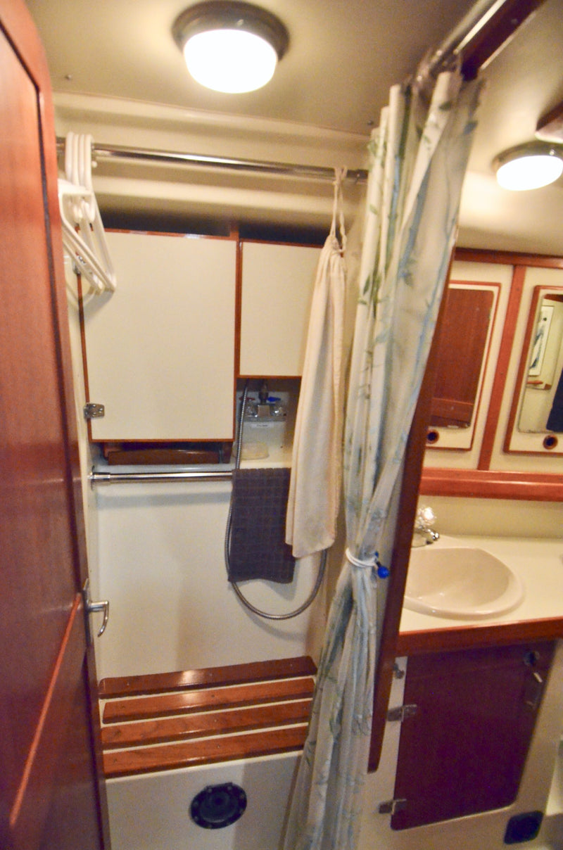 1988 Sceptre 41 - First Light