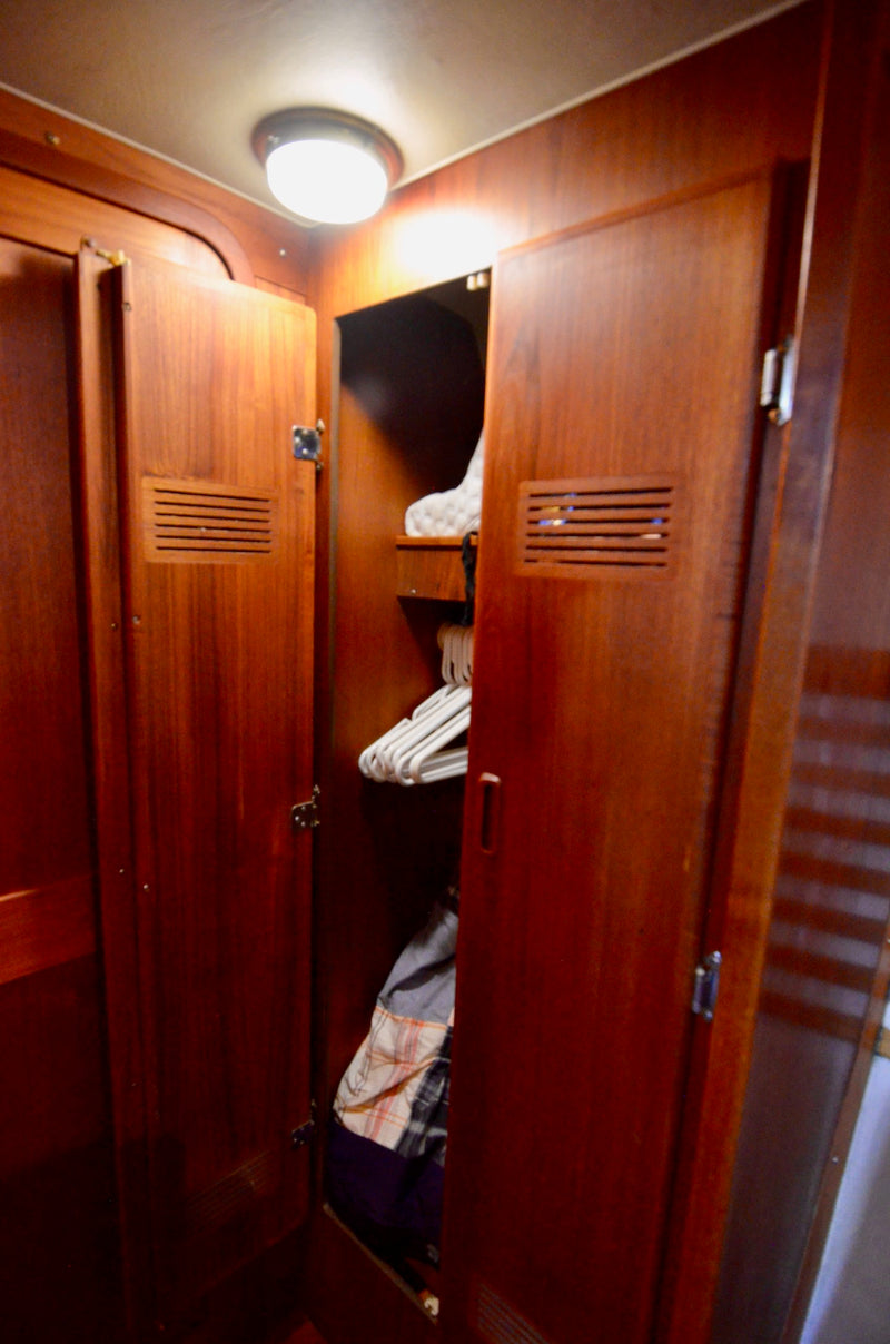 1988 Sceptre 41 - First Light