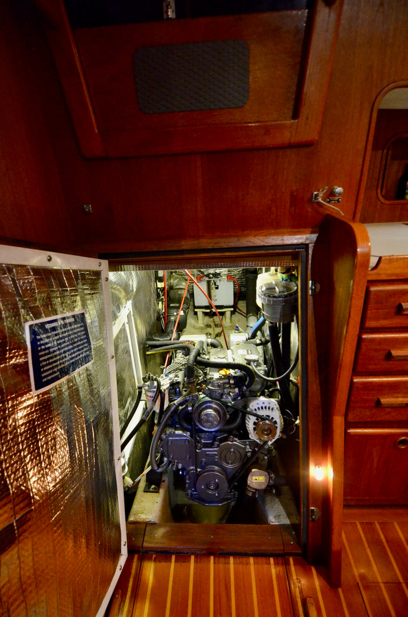 1988 Sceptre 41 - First Light