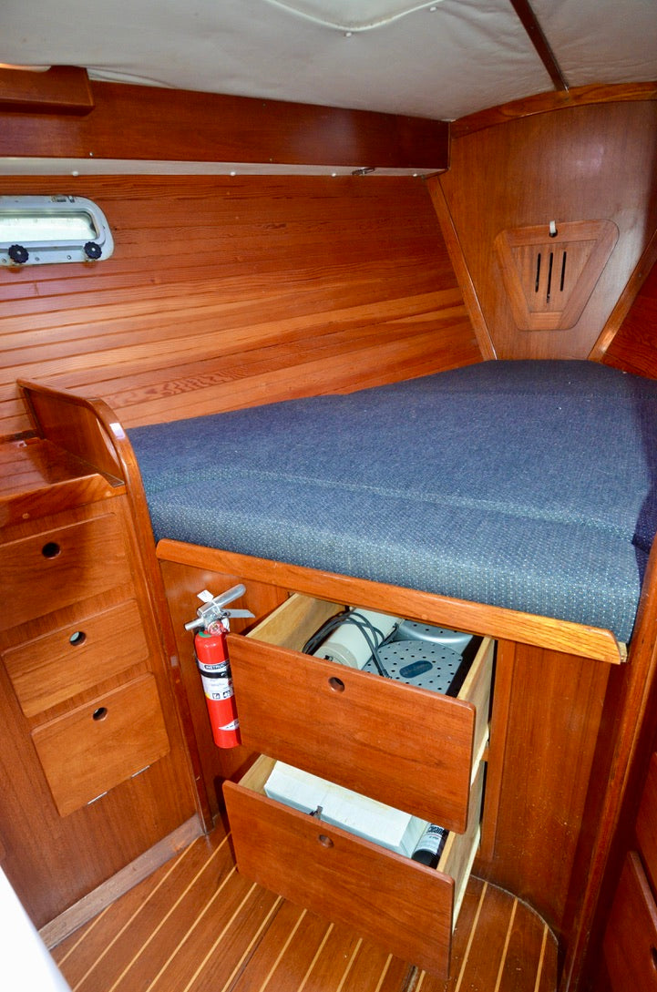 1989 Freedom 45 Center Cockpit - THUMPER III