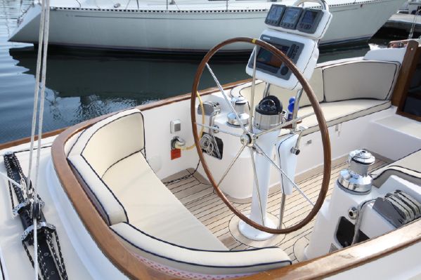 Alerion Express 33 - Ithaca