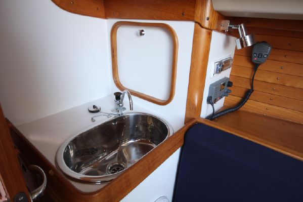 Alerion Express 33 - Ithaca