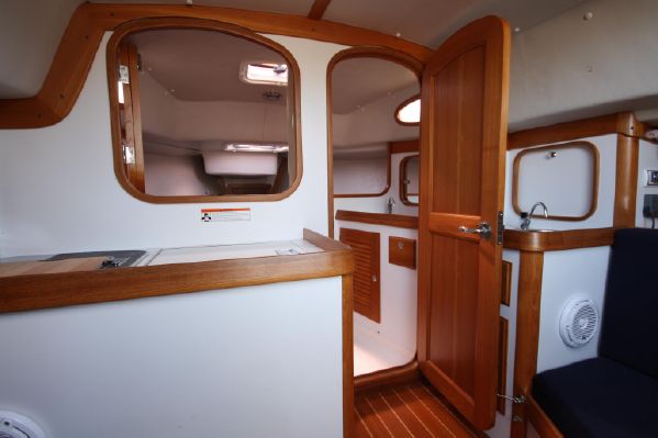 Alerion Express 33 - Ithaca