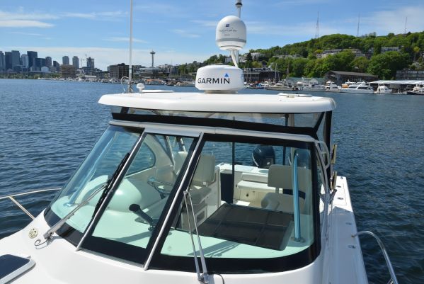 Pursuit 3370 Offshore