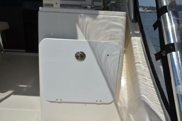 Pursuit 3370 Offshore
