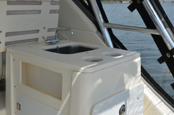 Pursuit 3370 Offshore
