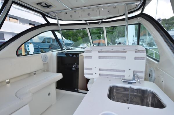 Pursuit 3370 Offshore