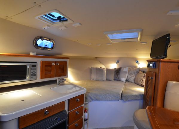 Pursuit 3370 Offshore