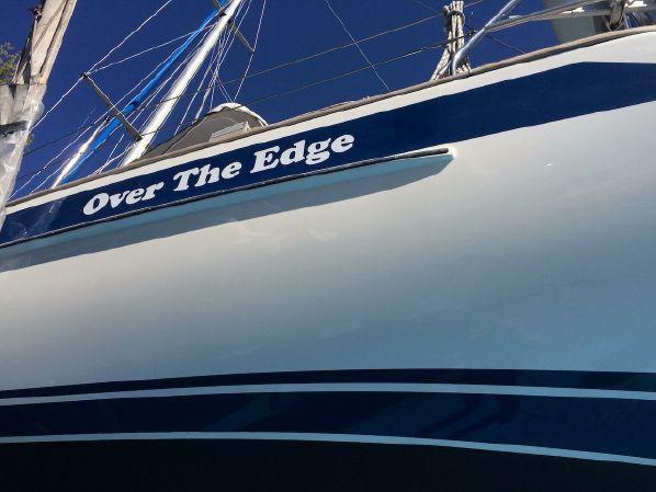 Hallberg Rassy 39 Over the Edge