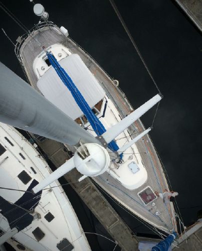 Hallberg Rassy 39 Over the Edge