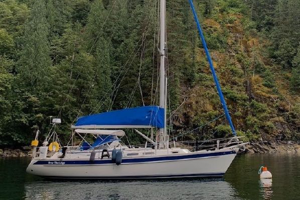 Hallberg Rassy 39 Over the Edge